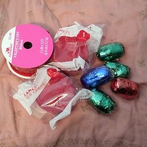 🐈‍⬛ FREE TODAY Ribbons And Streamers Red Blue Green Bundle